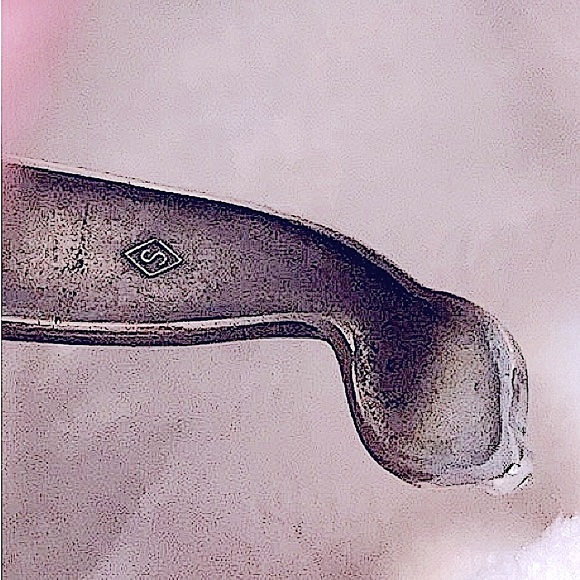 🐍 VINTAGE FLAT ETCHED STAMPED “S” STERLING SILVER SPRING-HINGED SNAKE BRACELET - Picture 7 of 13